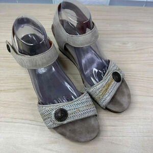 Taos Shoes Women's Size 41 Brown Woven Leather‎ Ankle Strap Wedge Boho Sandals